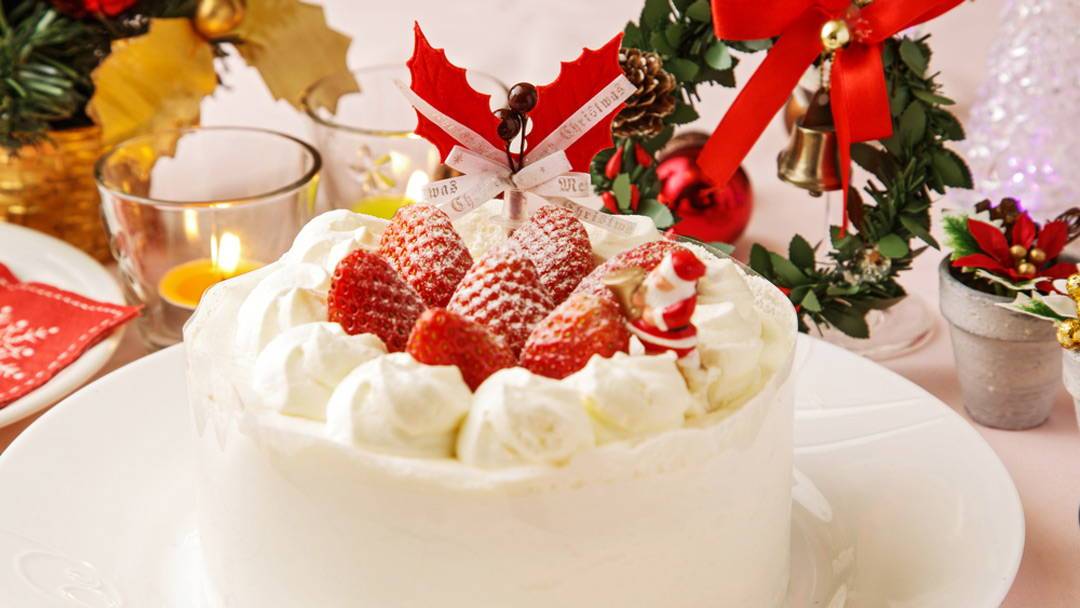 Christmas in Japan: KFC, Christmas Cake, and Other Traditions