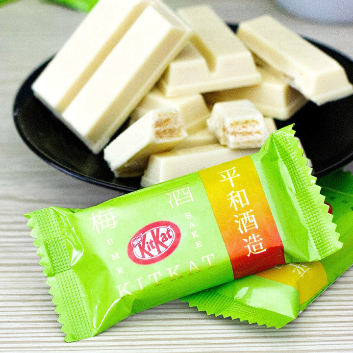 Japanese Kit Kat: Ume Sake