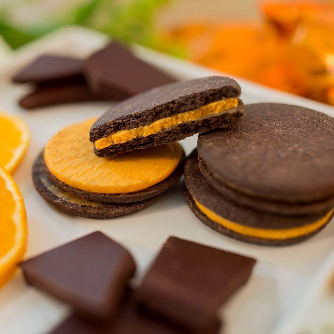 Market - Rich Orange Biscuits (6 Pieces)